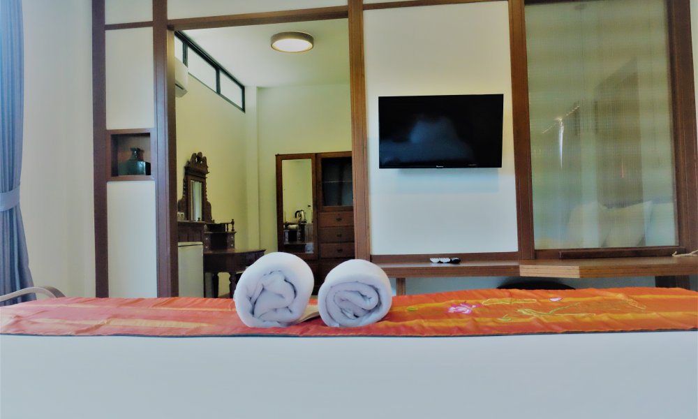 Upstairs Corner Room